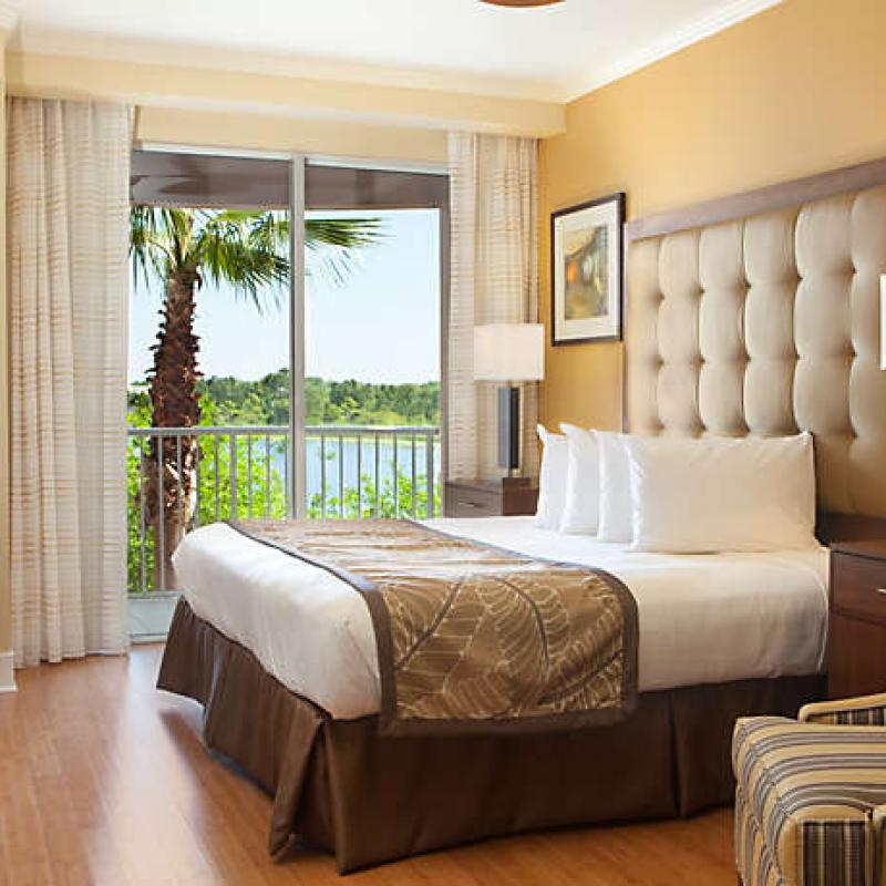 Oasis Lakes At The Fountains 2.jpg